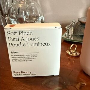 Rare Beauty Soft Pinch Blush - Hope